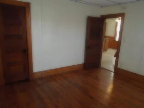185 Adams St, Woonsocket, RI 02895 photo 7