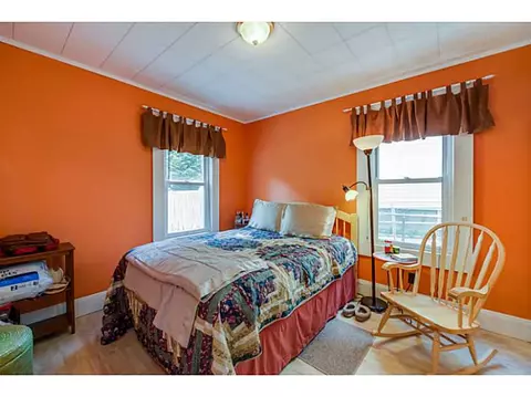 222 Mason St, Woonsocket, RI 02895 photo 12