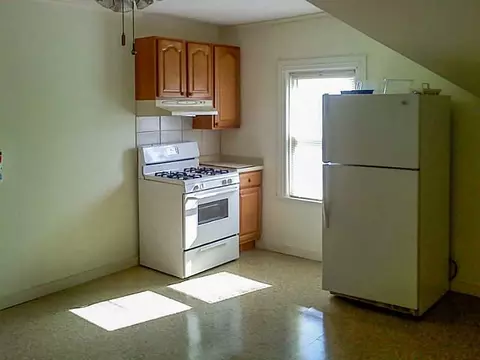 222 Mason St, Woonsocket, RI 02895 photo 24