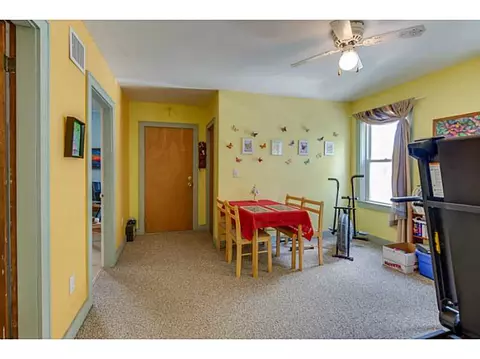 222 Mason St, Woonsocket, RI 02895 photo 9