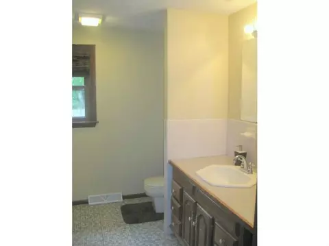 18 Sutton Ave, Warwick, RI 02889 photo 12