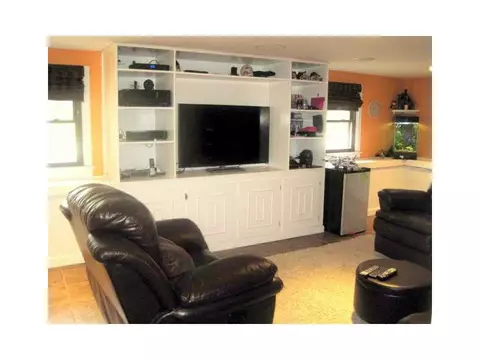 18 Sutton Ave, Warwick, RI 02889 photo 10