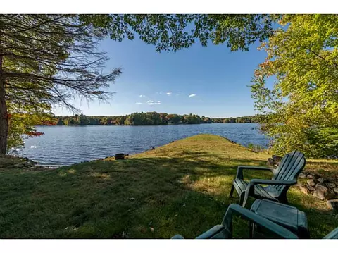 110 Lake View Dr, Glocester, RI 02814 photo 2
