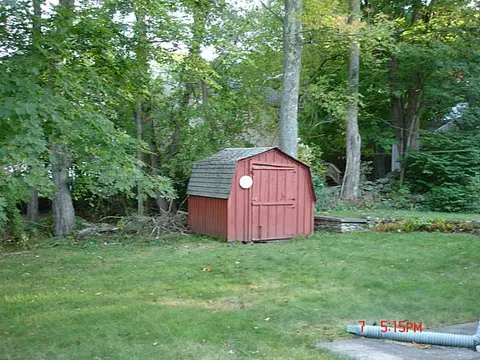 286 Morse Ave, Woonsocket, RI 02895 photo 14