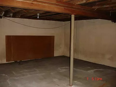 286 Morse Ave, Woonsocket, RI 02895 photo 11