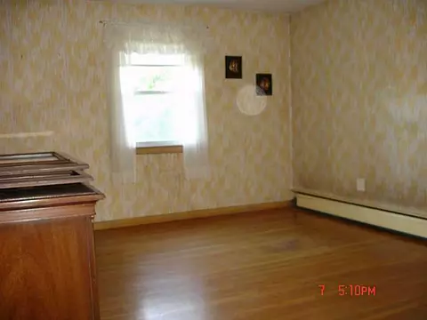 286 Morse Ave, Woonsocket, RI 02895 photo 9
