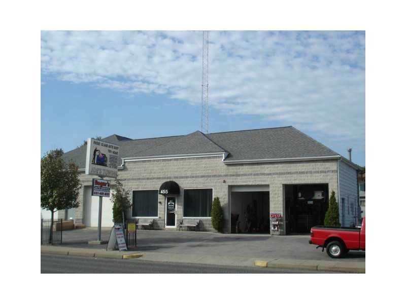 455 Warwick Ave, Warwick, RI 02888 photo 1