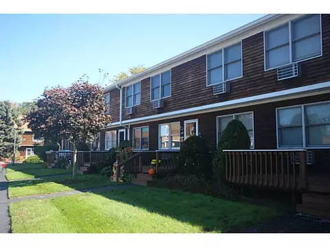 200 Post Rd #602, Warwick, RI 02888 photo 1
