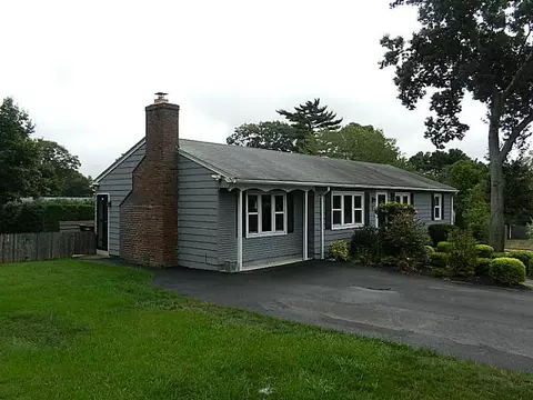 1 Oak Rd, Coventry, RI 02816 photo 3
