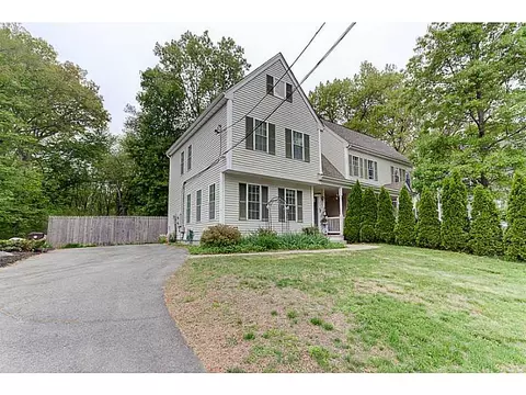 53 Steve Lopes Way, Woonsocket, RI 02895 photo 2