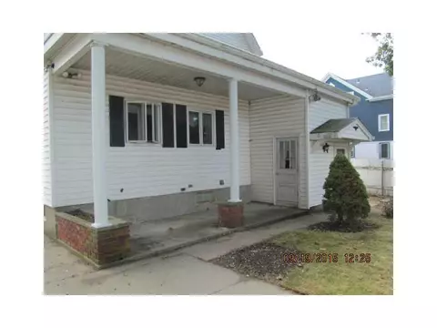 116 Park Pl, Woonsocket, RI 02895 photo 4