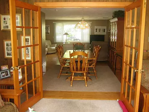 100 Janet Dr, Warwick, RI 02886 photo 6