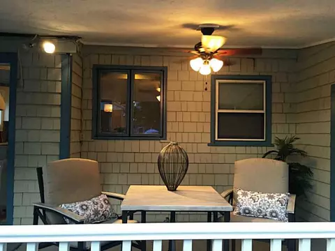 85 Wesleyan Ave, Warwick, RI 02886 photo 20