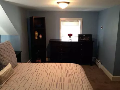 85 Wesleyan Ave, Warwick, RI 02886 photo 11