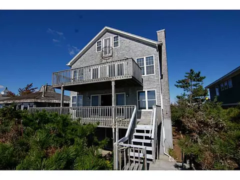 485 Atlantic Ave, Westerly, RI 02891 photo 1
