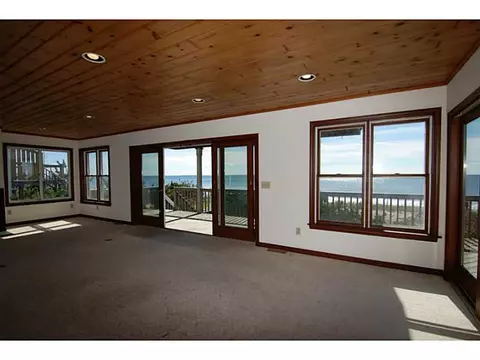 485 Atlantic Ave, Westerly, RI 02891 photo 8