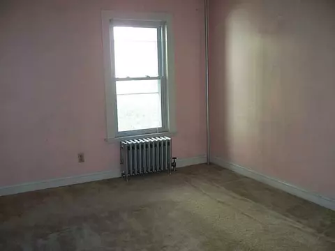 68 Phebe St, Woonsocket, RI 02895 photo 7