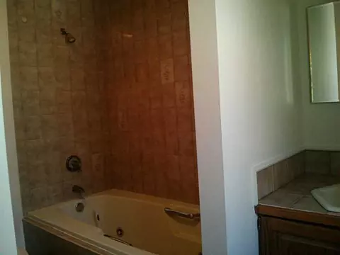 147 Chestnut Oak Rd, Glocester, RI 02814 photo 5