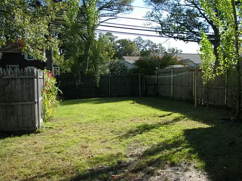 61 Wayne St, Warwick, RI 02889 photo 4