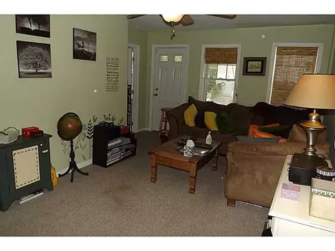 240 Front St, Woonsocket, RI 02895 photo 5