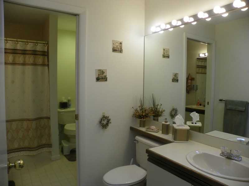 891 Halifax Dr, Warwick, RI 02886 photo 22