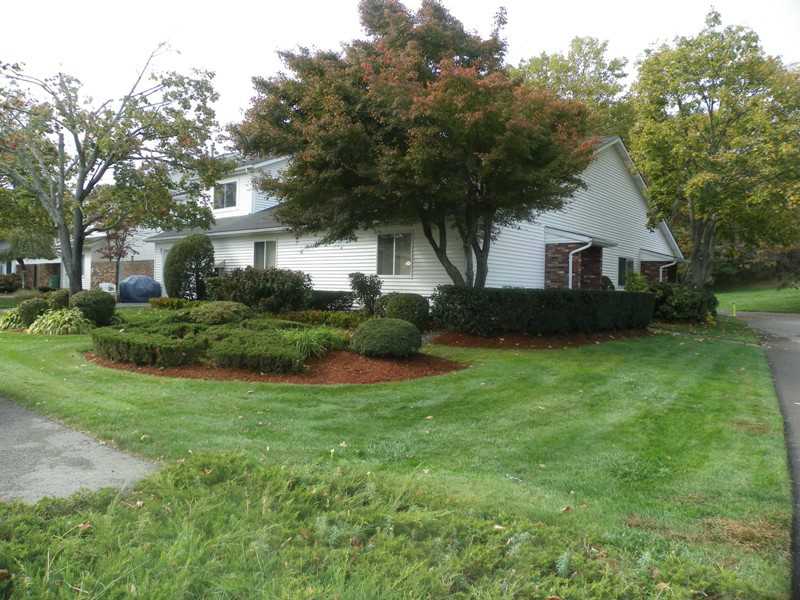 891 Halifax Dr, Warwick, RI 02886 photo 1