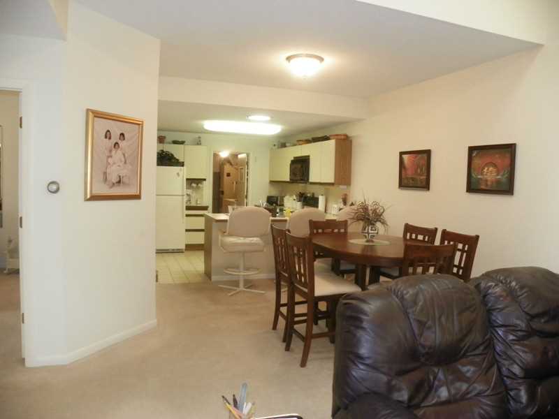 891 Halifax Dr, Warwick, RI 02886 photo 11