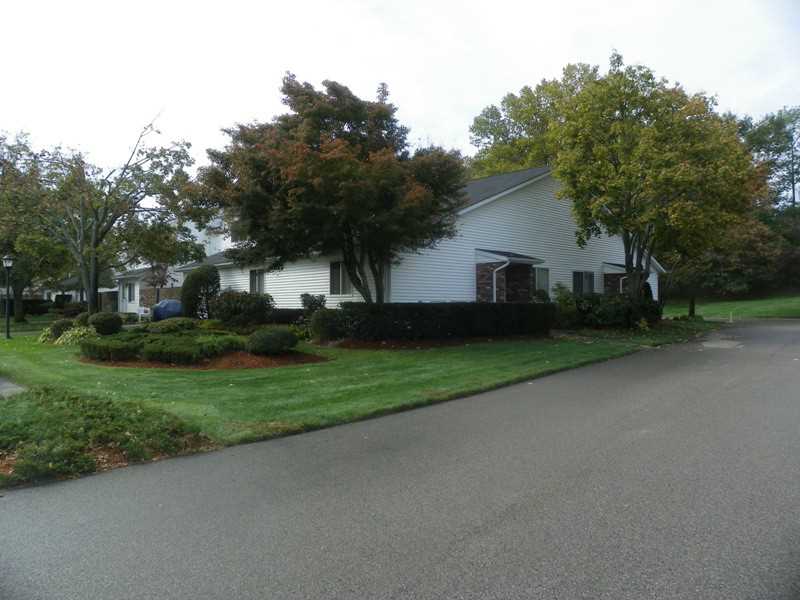 891 Halifax Dr, Warwick, RI 02886 photo 5