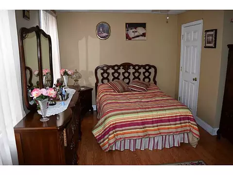 29 Nobert St, Warren, RI 02885 photo 6
