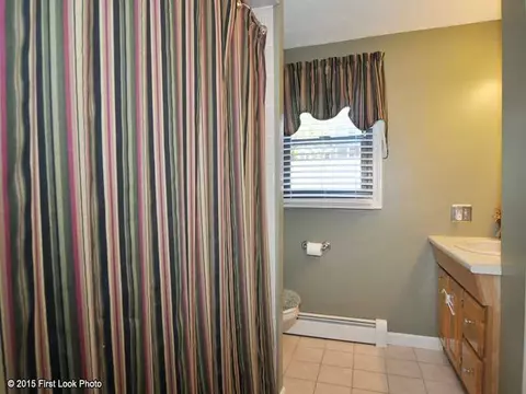44 Grimshaw Pl, Warwick, RI 02889 photo 13