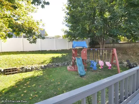 44 Grimshaw Pl, Warwick, RI 02889 photo 23