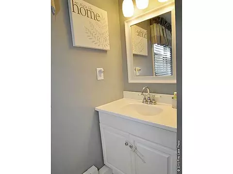 44 Grimshaw Pl, Warwick, RI 02889 photo 14