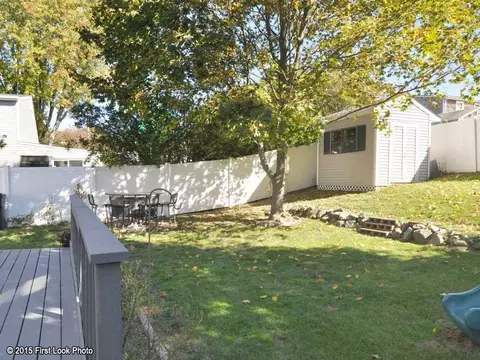 44 Grimshaw Pl, Warwick, RI 02889 photo 24