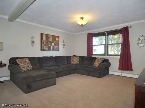 44 Grimshaw Pl, Warwick, RI 02889 photo 11