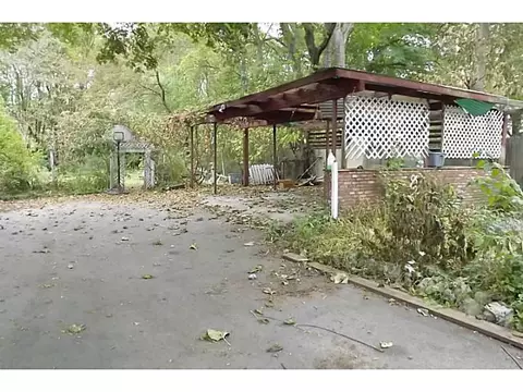 422 Winter St, Woonsocket, RI 02895 photo 3