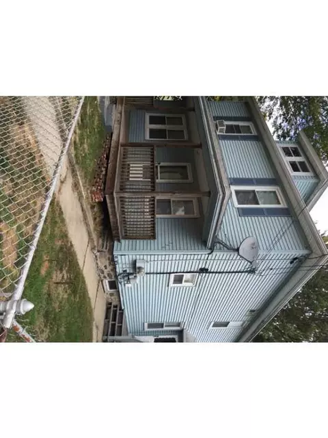 336 Providence St, Woonsocket, RI 02895 photo 2