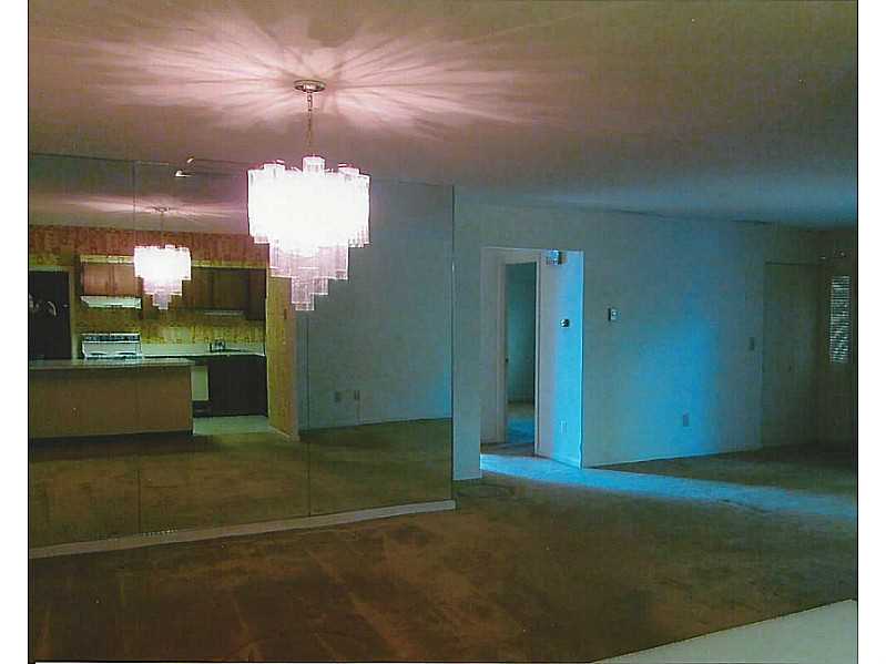 262 Chatham Cir, Warwick, RI 02886 photo 9