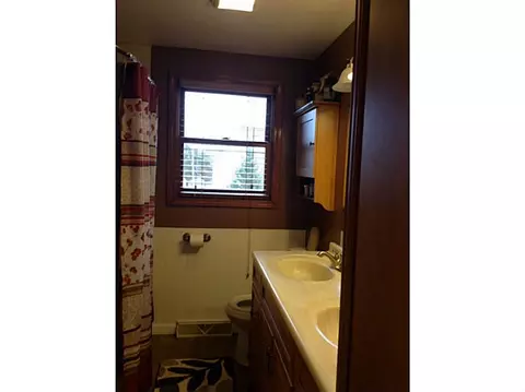 104 Dewey St, Fall River, MA 02720 photo 14