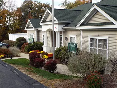 98 Mill St #303, Woonsocket, RI 02895 photo 1