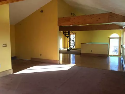 179 River St, Woonsocket, RI 02895 photo 7
