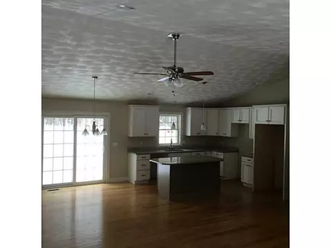 116 Whitehead Rd, Coventry, RI 02816 photo 3