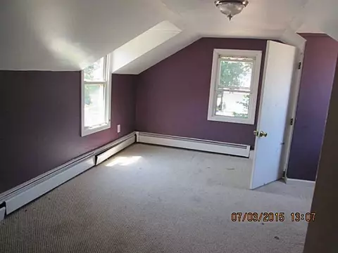 175 Payton Ave, Warwick, RI 02889 photo 8