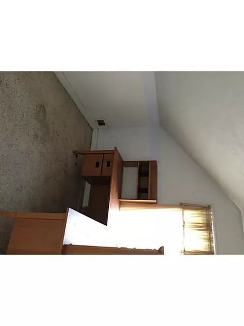 88 Spruce St, Warwick, RI 02886 photo 14