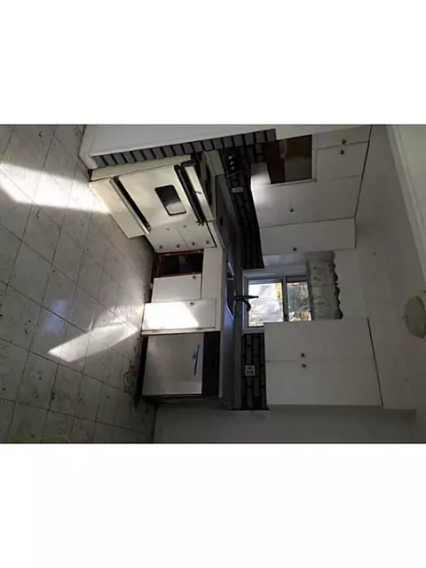 88 Spruce St, Warwick, RI 02886 photo 5