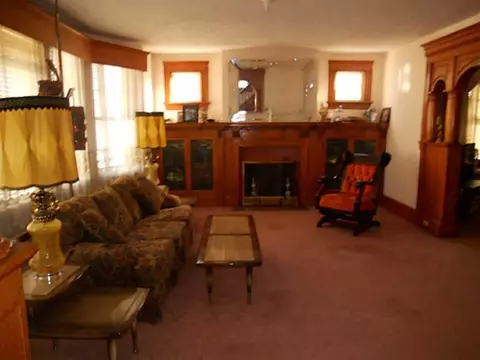 367 Elm St, Woonsocket, RI 02895 photo 7