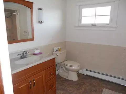 367 Elm St, Woonsocket, RI 02895 photo 11