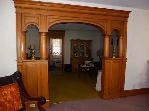 367 Elm St, Woonsocket, RI 02895 photo 8