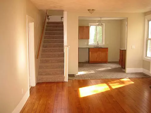 150 Glen Dr, Warwick, RI 02889 photo 8