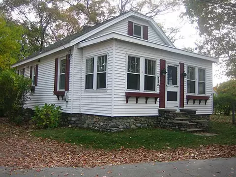 150 Glen Dr, Warwick, RI 02889 photo 4
