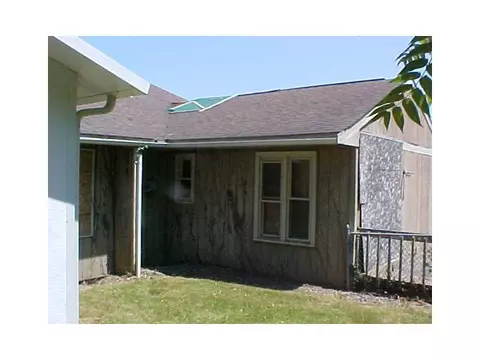 16 Highview Dr, Bristol, RI 02809 photo 5